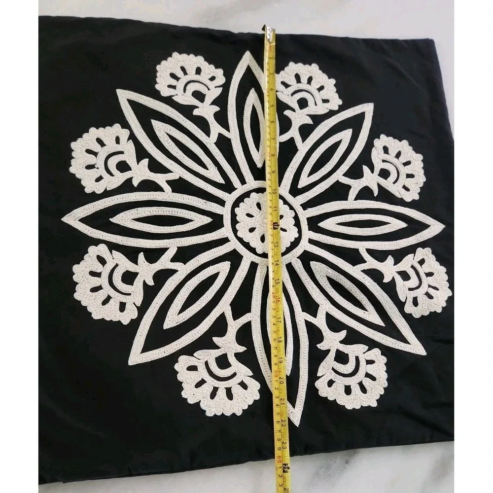 Pottery Barn SUZANI Black White Embroidered Euro Sham / Pillow Cover 24x24 EC